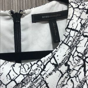 BCBGMaxAzria Dresses - BCBG Lillian dress size 4 BCBGMaxAzria Dresses - BCBG Lillian dress size 4